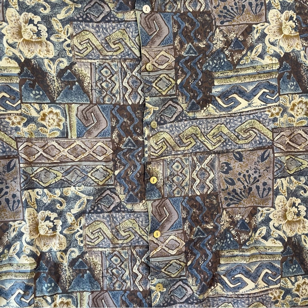 Tori Richard Hawaiian Shirt Mens Sz M/L Blue AOP Tribal Abstract Geometric Boho - Picture 4 of 6